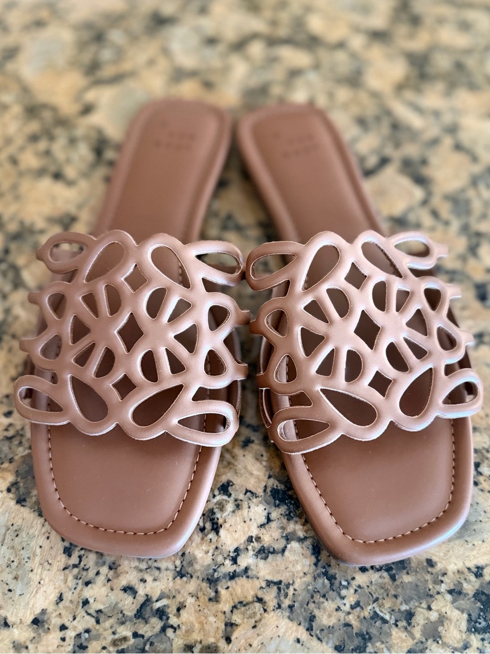 NWOT a new day Fiona sandal in size 7